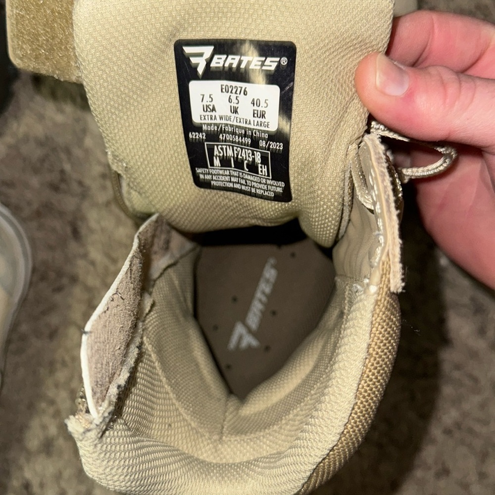 Bates zip side boots.  Lightly used.   Extra wide fit